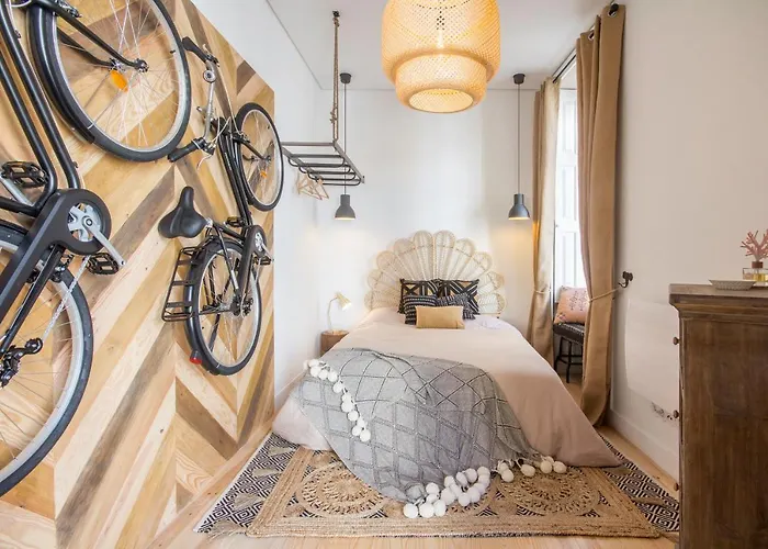 Little Capeli * Porto