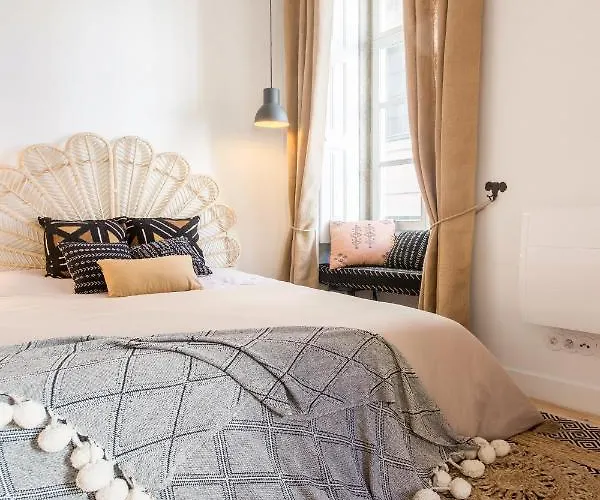 Little Capeli Apartman Porto